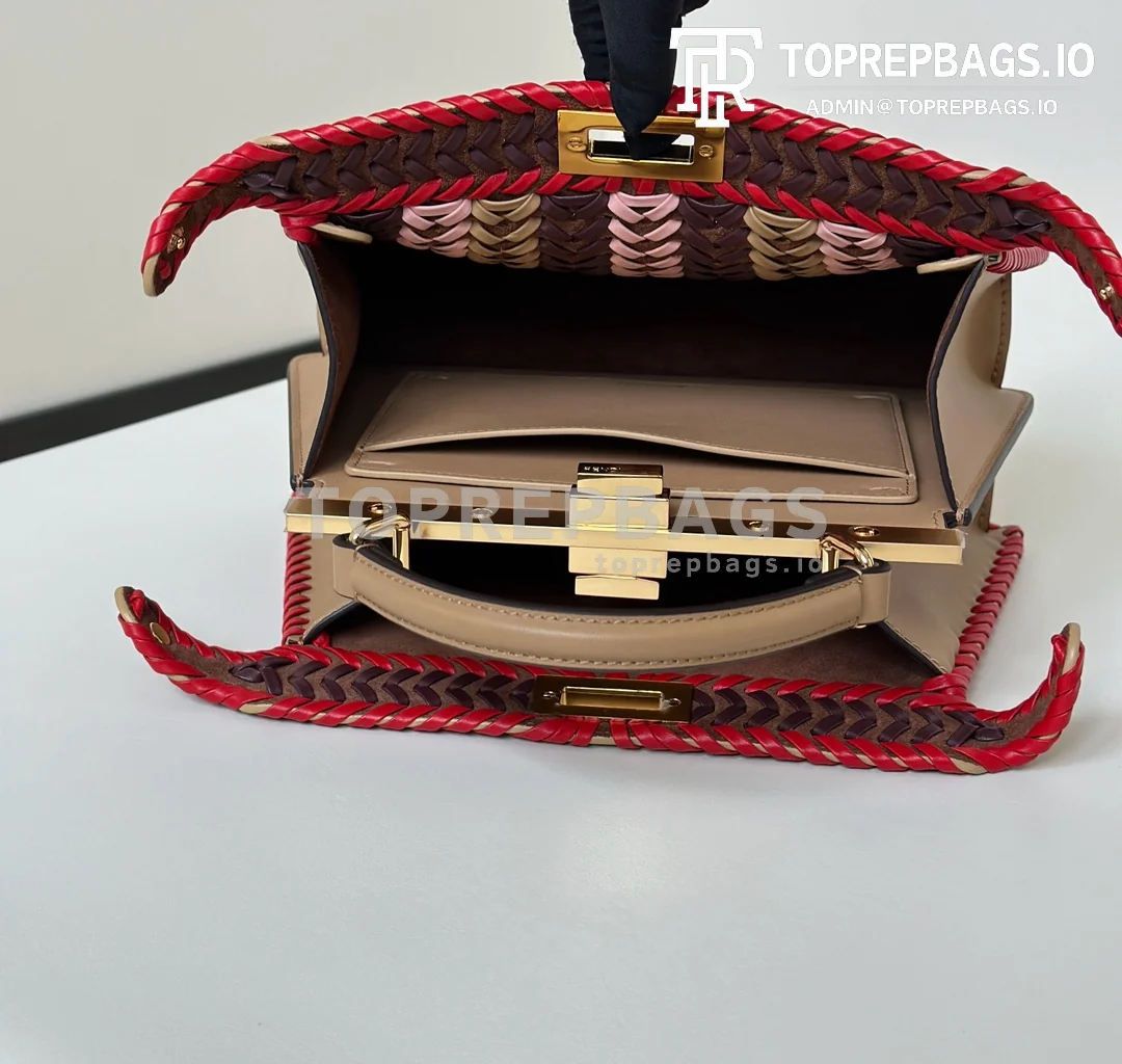 i1731832923_9714_8-1 Fendi Peekaboo ISeeU in Multicolor