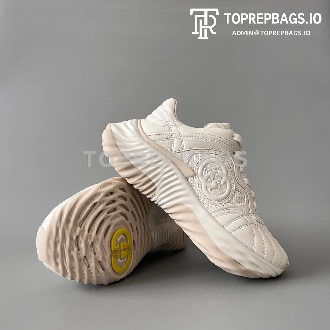 i1735462984392_2183_0_6 Gucci Ripple in White