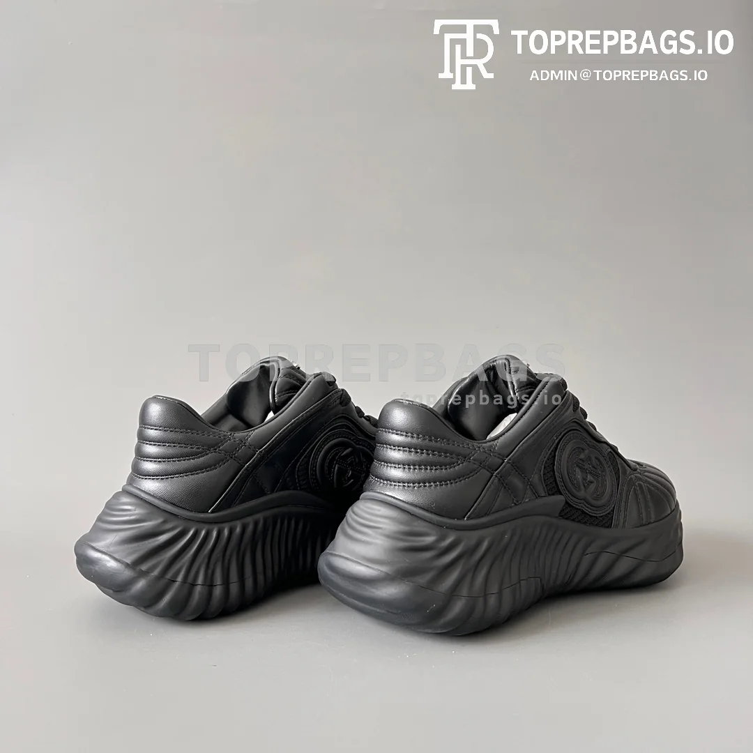 i1735463353413_6580_0_3 Gucci Ripple in Black