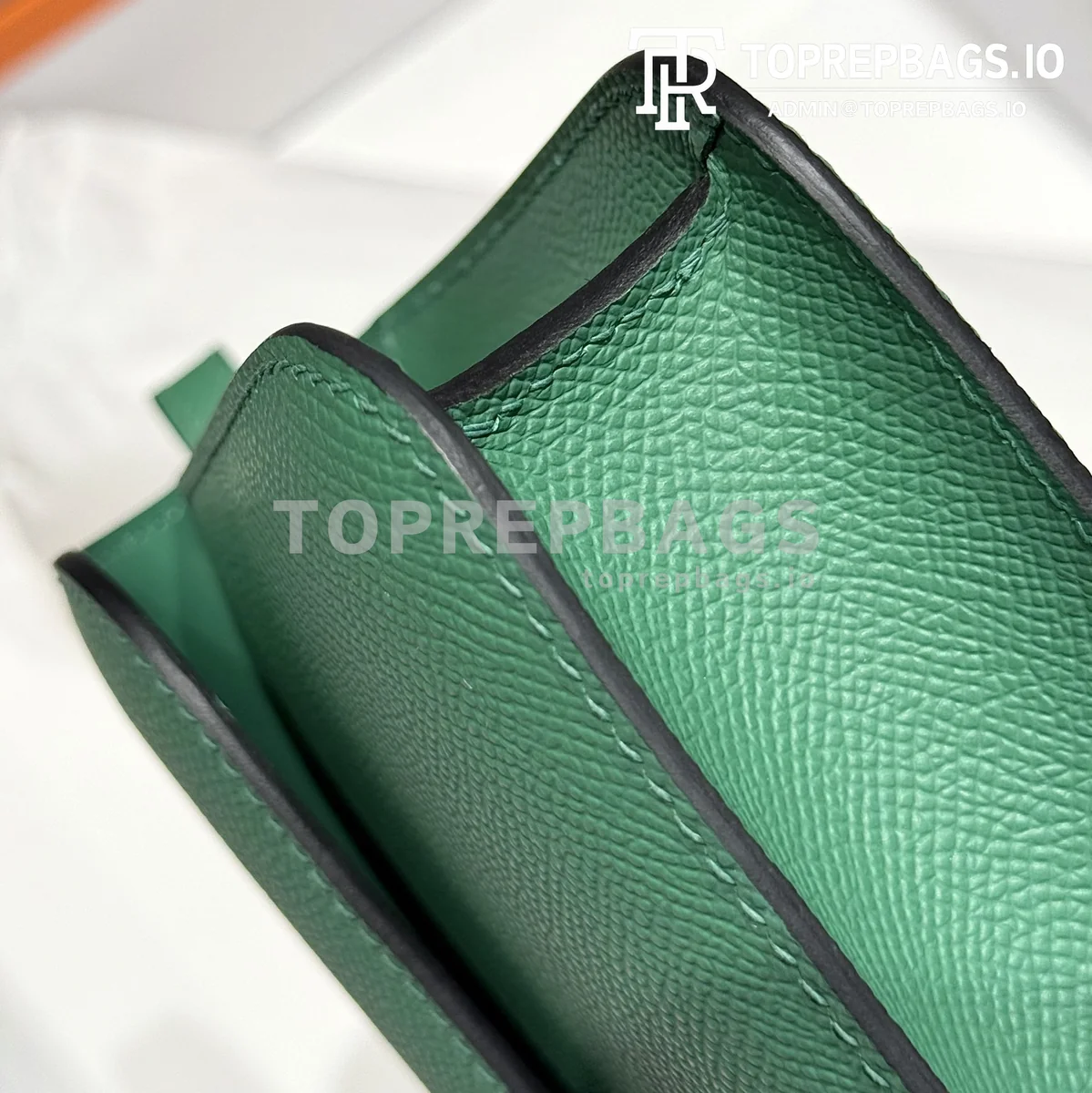 i1740463078_1184_8 Hermes Constance in Green