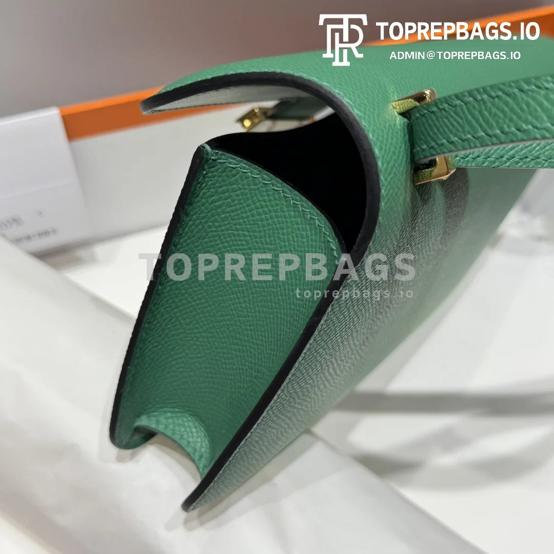 i1740463078_894_3 Hermes Constance in Green