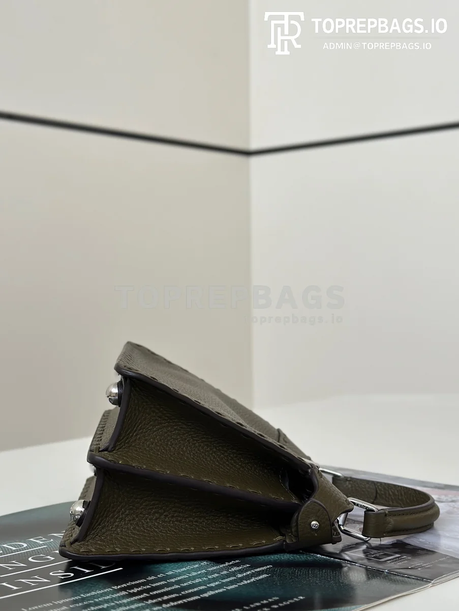 i1741420899223_6617_0_2 Fendi Peekaboo ISeeU Petite in Green