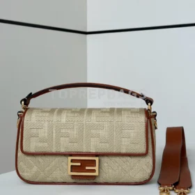 i1744607266_810_0 Fendi Baguette in Yellow