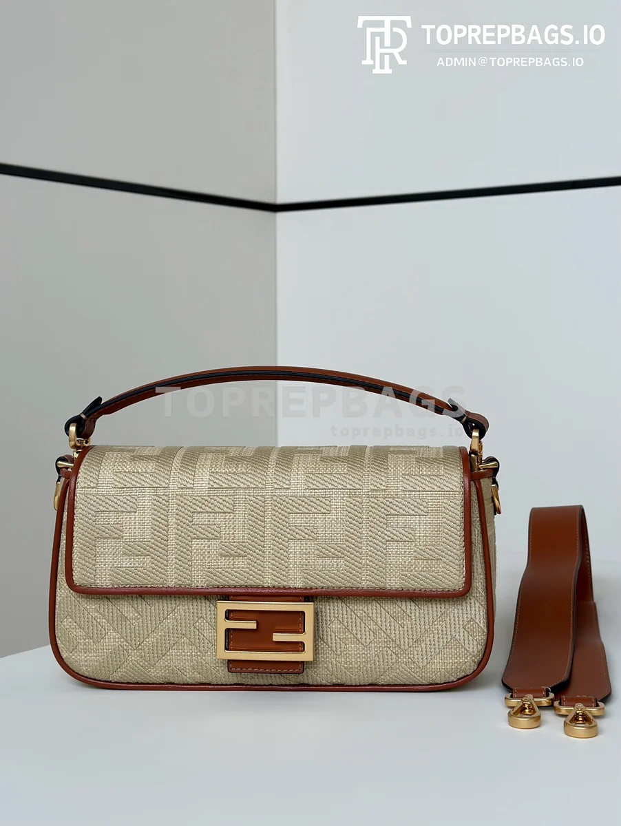 i1744607266_810_0 Fendi Baguette in Yellow