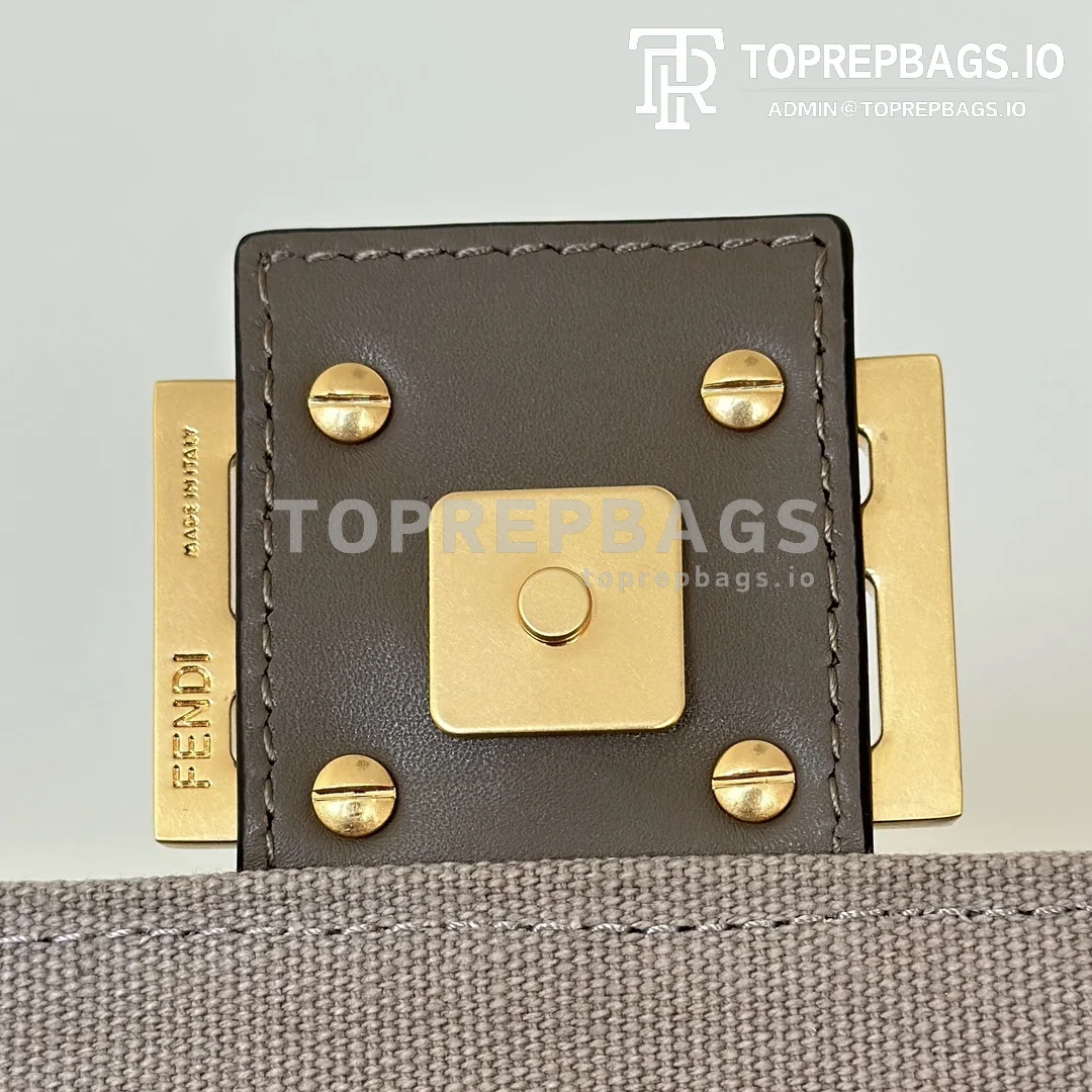 i1745126543_3236_4 Fendi Baguette in Taupe