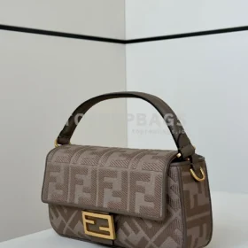 Fendi Baguette in Taupe