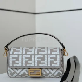 i1745126931_1158_0 Fendi Baguette in Grey
