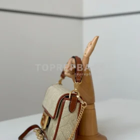 Fendi Baguette in Beige