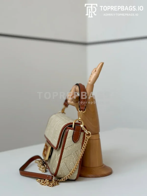 i1745645027746_2139_0_1 Fendi Baguette in Beige
