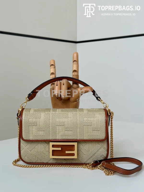 i1745645027758_8383_0_0 Fendi Baguette in Beige