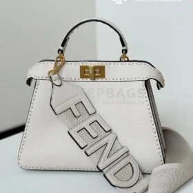 i1745740411_2891_0 Fendi Peekaboo Small in White