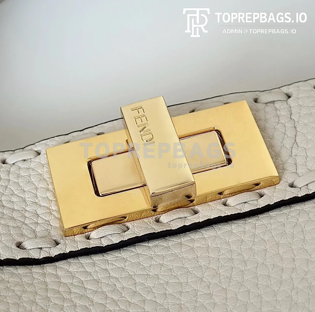 i1745740411_4515_4 Fendi Peekaboo Small in White