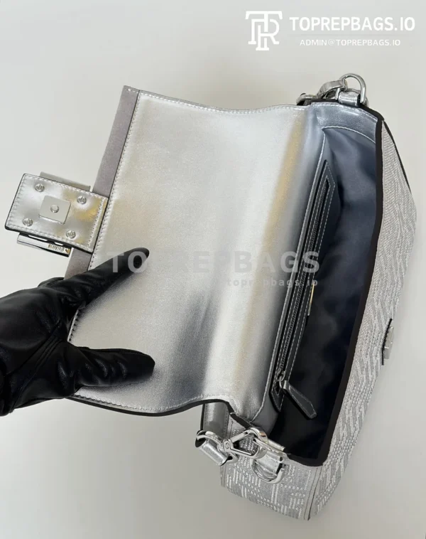 i1746195573_9862_8 Fendi Baguette Medium in Grey
