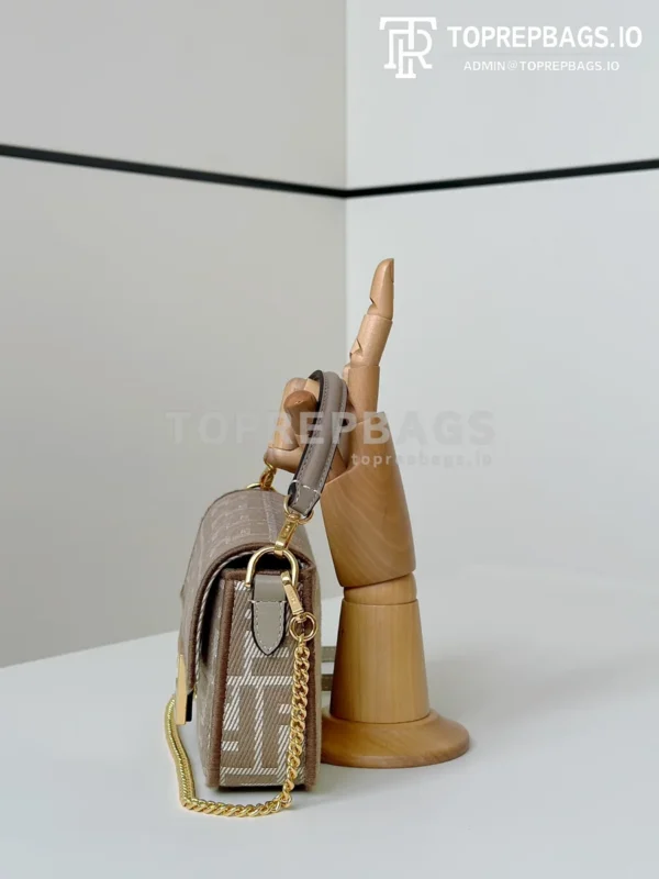 i1747041359_7885_2 Fendi Baguette in Taupe