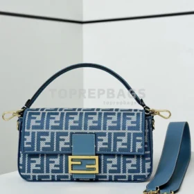 i1747126974_98_0 Fendi Baguette Medium in Blue