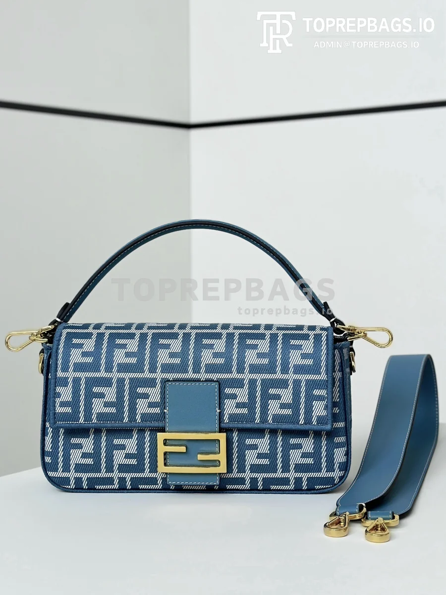 i1747126974_98_0 Fendi Baguette Medium in Blue