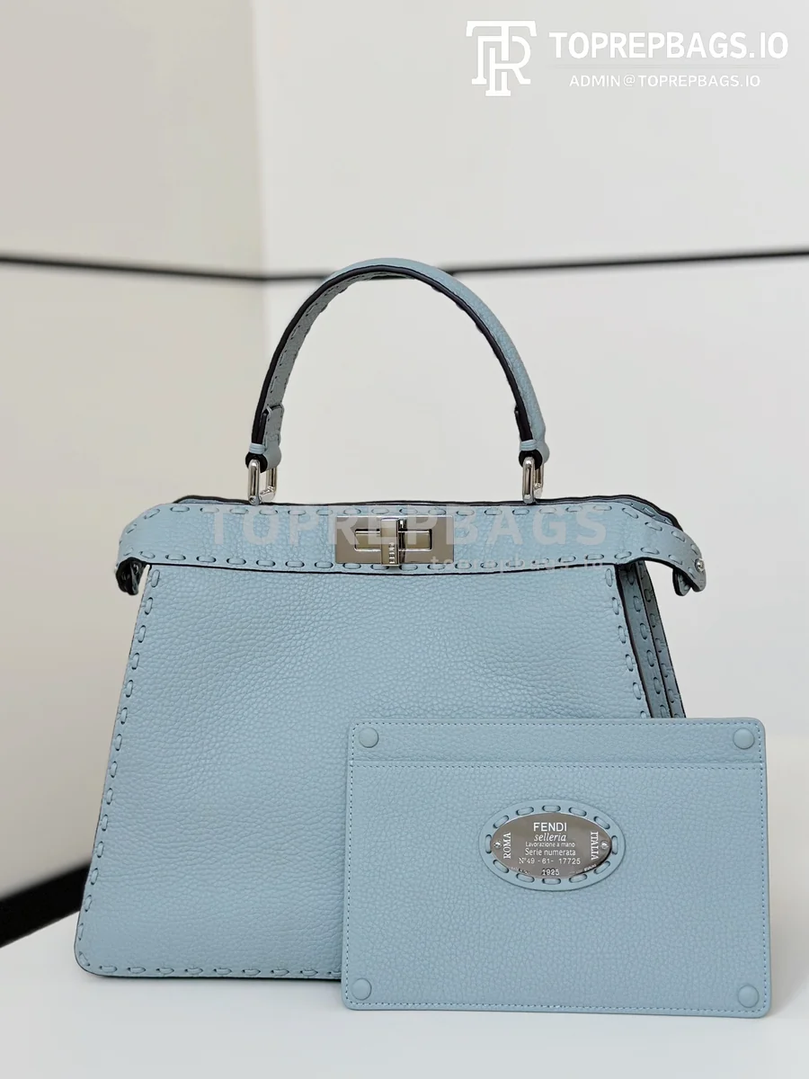 i1748076098_7160_0 Fendi Peekaboo Medium in Blue