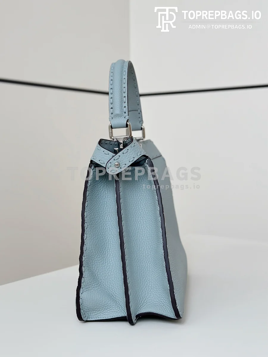 i1748076098_9800_1 Fendi Peekaboo Medium in Blue