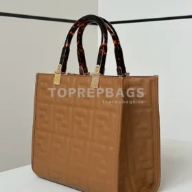 Fendi Sunshine Shopper Small in Brown