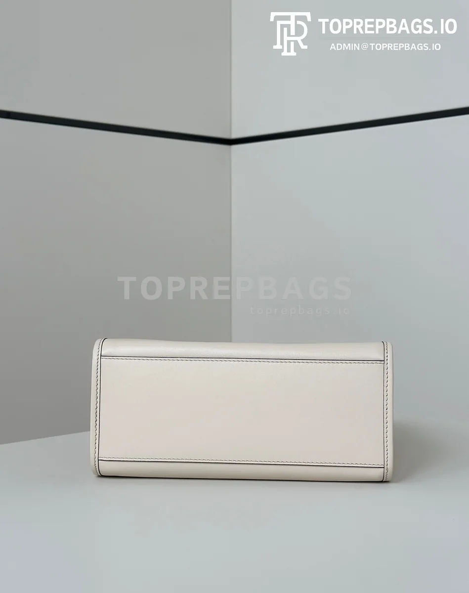 i1752657944_6116_3 Fendi Sunshine Shopper Small in White
