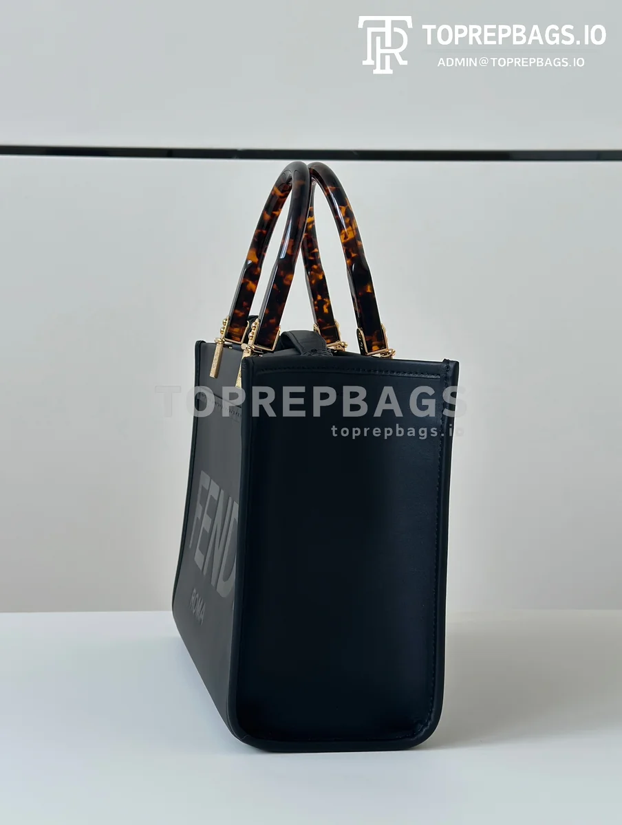 i1753079730_568_1 Fendi Sunshine Shopper Small in Black