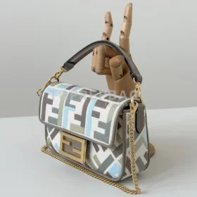 Fendi Baguette in White