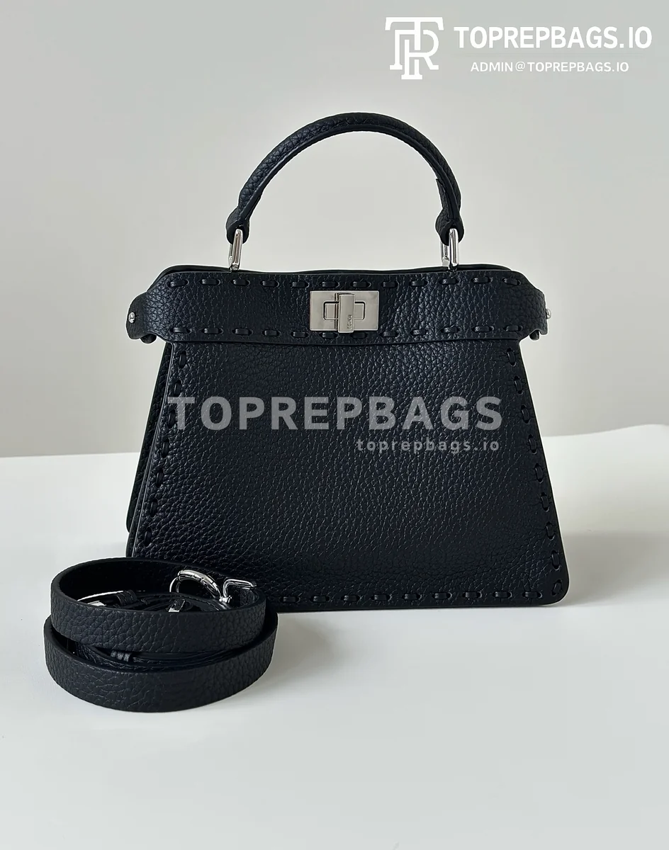 i1757909498095_6984_0_1 Fendi Peekaboo ISeeU Petite in Black