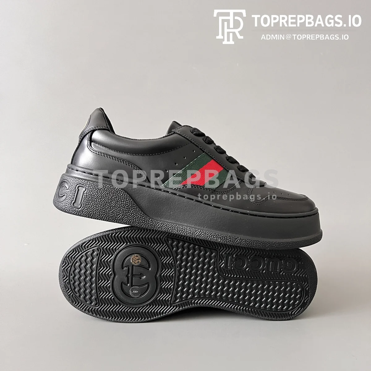 i1762956906902_2305_0_5 Gucci in Black