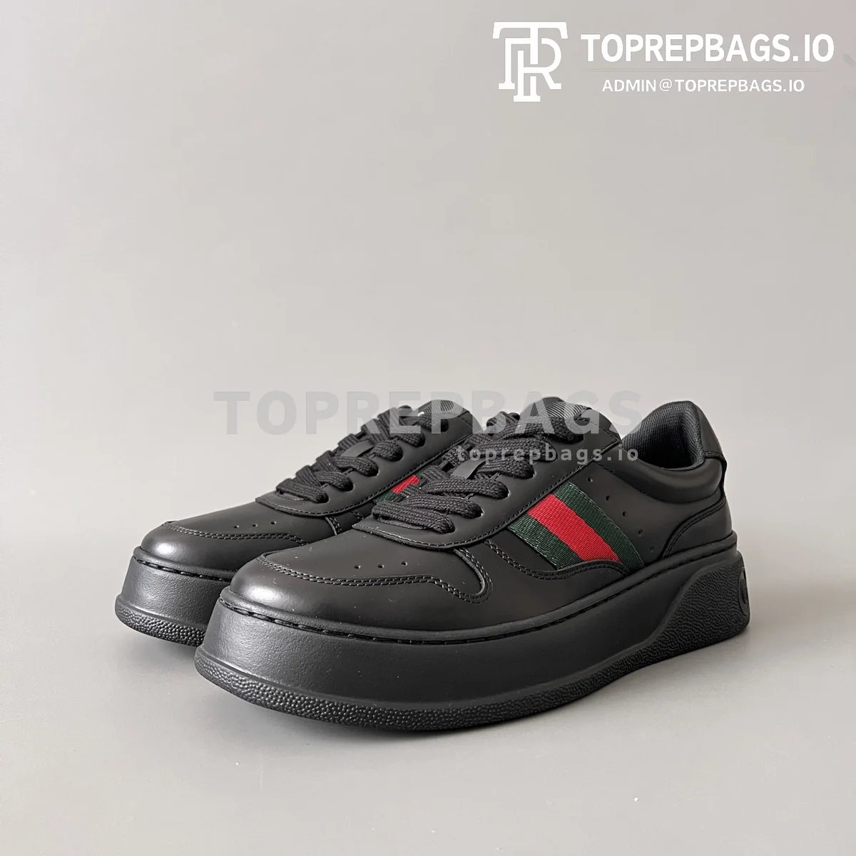 i1762956906947_8609_0_0 Gucci in Black