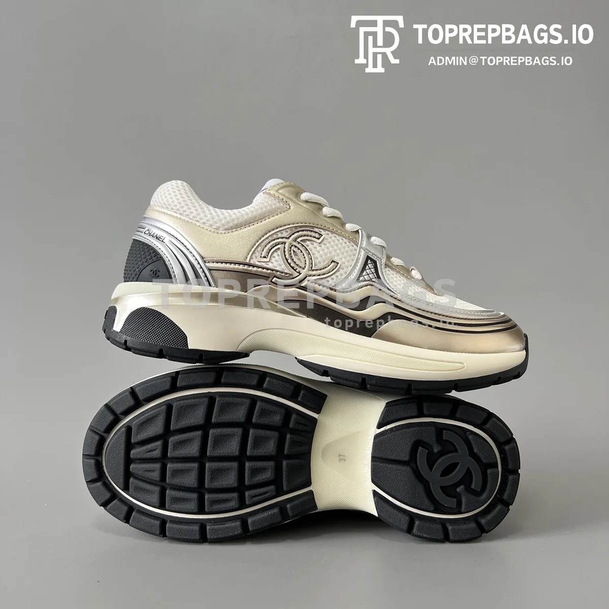i1767858069555_4085_0_5 Chanel in White