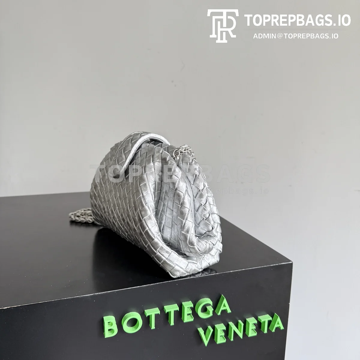 Bottega Veneta Lauren 1980 Small in Silver