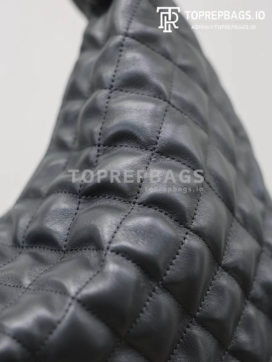 i1773132475841_4272_0_2 YSL ICARE Hobo in Grey