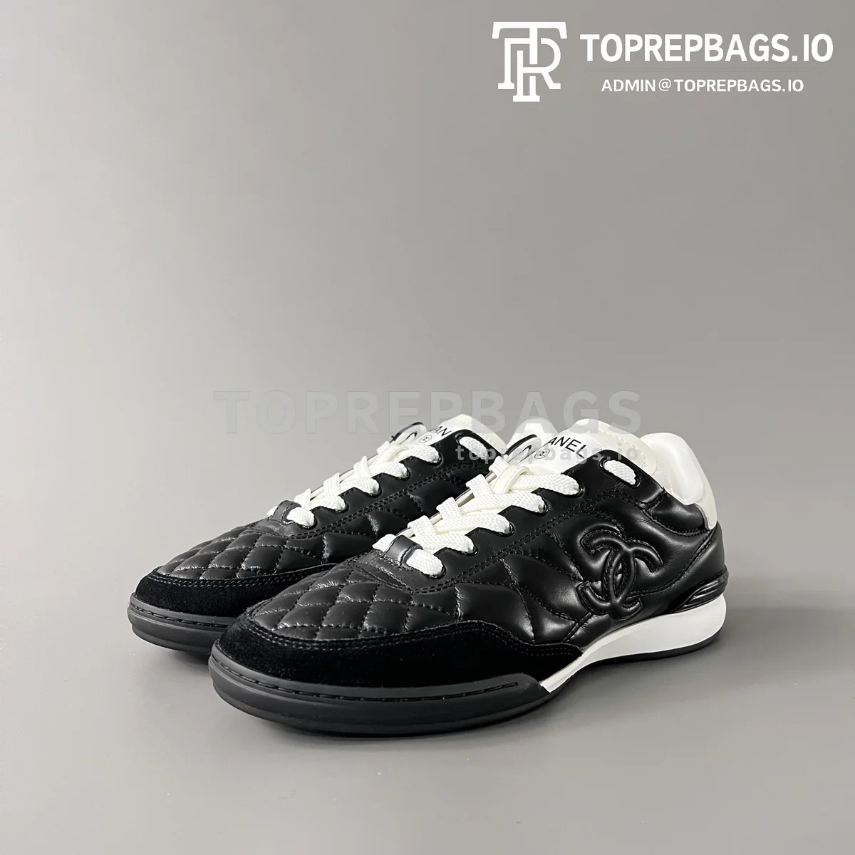 i1774234449328_6361_0_0 Chanel in Black