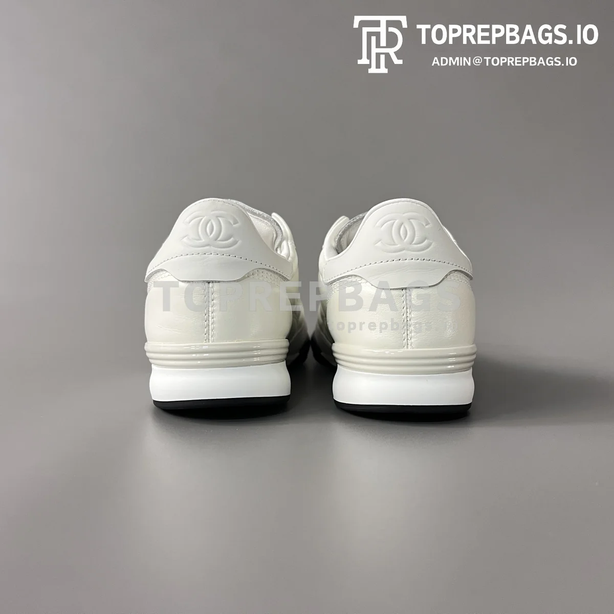 i1774234482306_5579_0_4 Chanel in White
