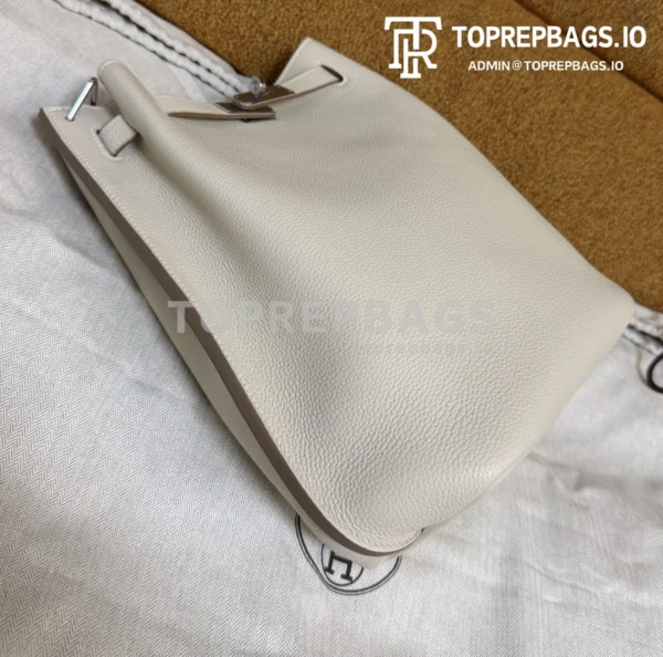i1774761983686_5262_0_2 Hermes Kelly Bucket in White
