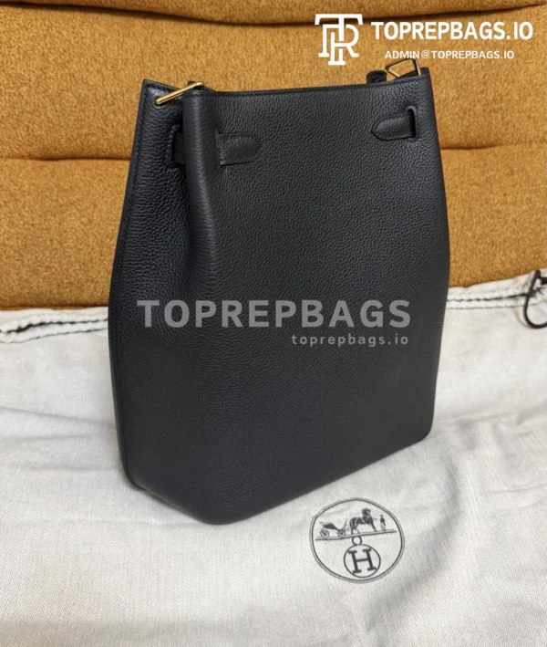 i1774762010675_1884_0_1 Hermes Kelly Bucket in Black