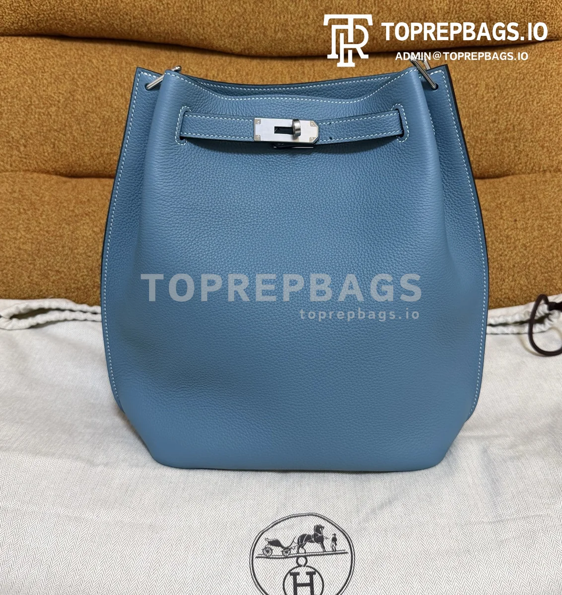 i1774762041653_2604_0_0 Hermes Kelly Bucket in Blue