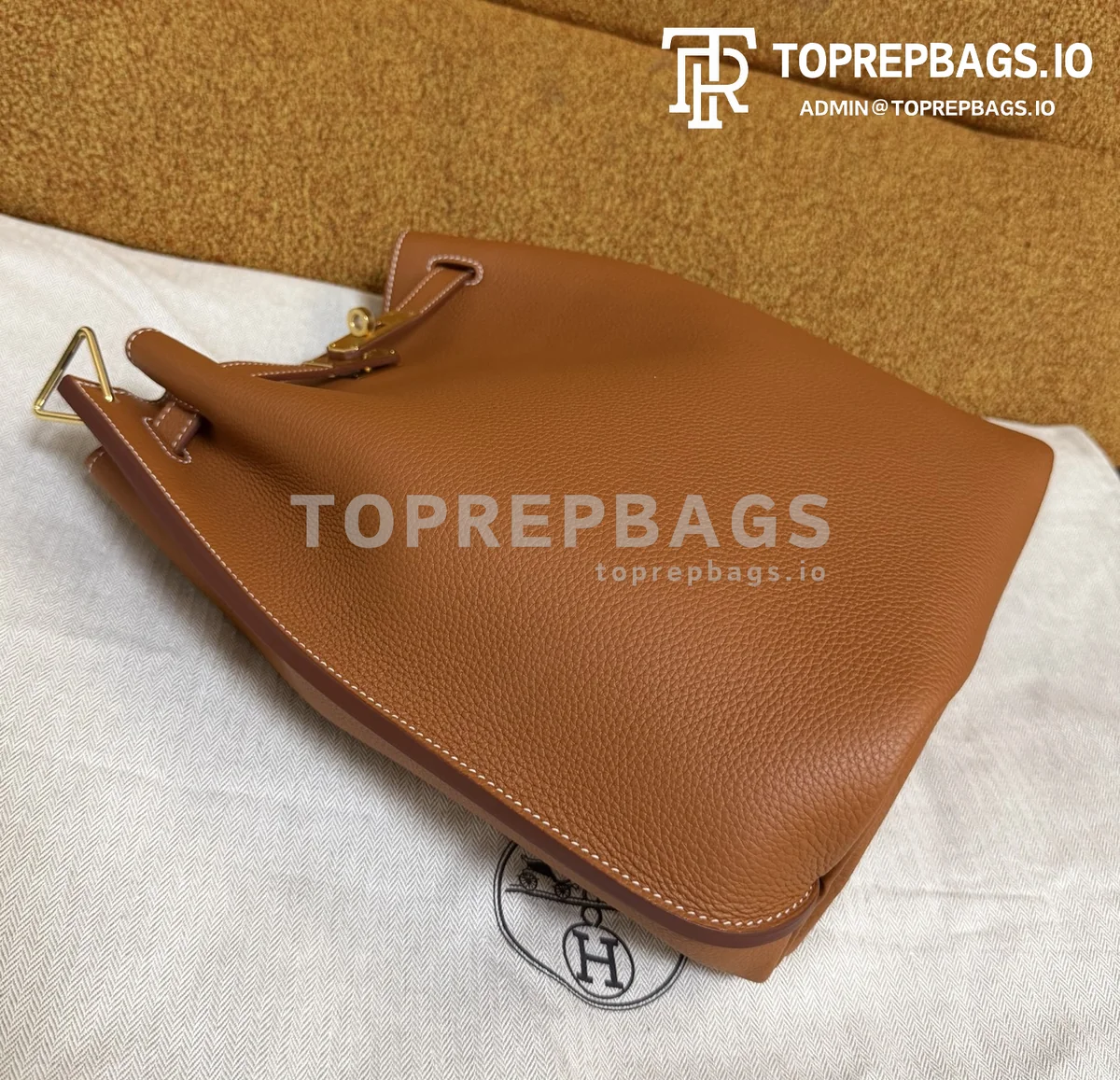 i1774762054247_9956_0_2 Hermes Kelly Bucket in Brown