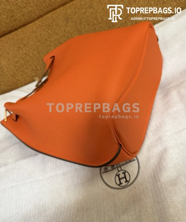 i1774762066007_4613_0_3 Hermes Kelly Bucket in Orange