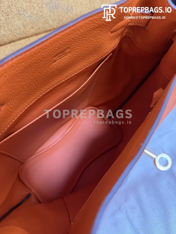 i1774762067013_2563_0_4 Hermes Kelly Bucket in Orange