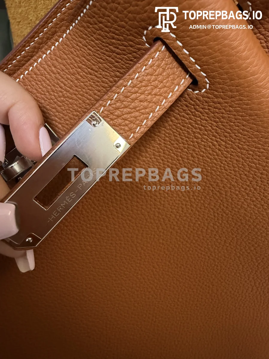 i1774762186039_2407_0_5 Hermes Kelly Bucket in Brown