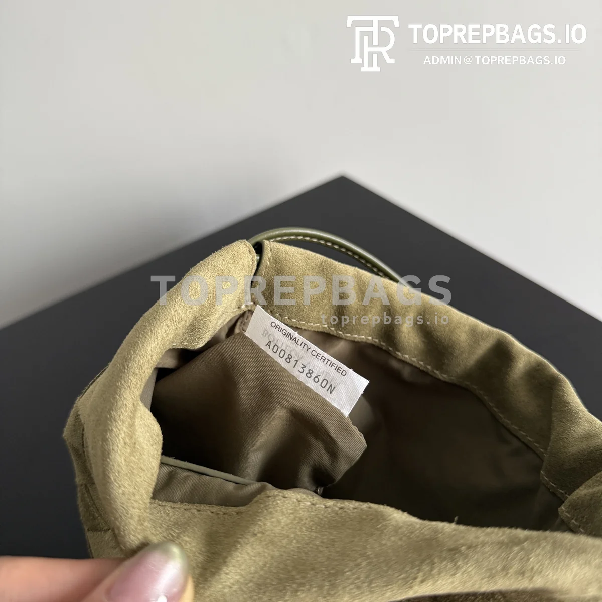 i1774949285419_5380_0_7 Bottega Veneta Dustbag Mini in Green