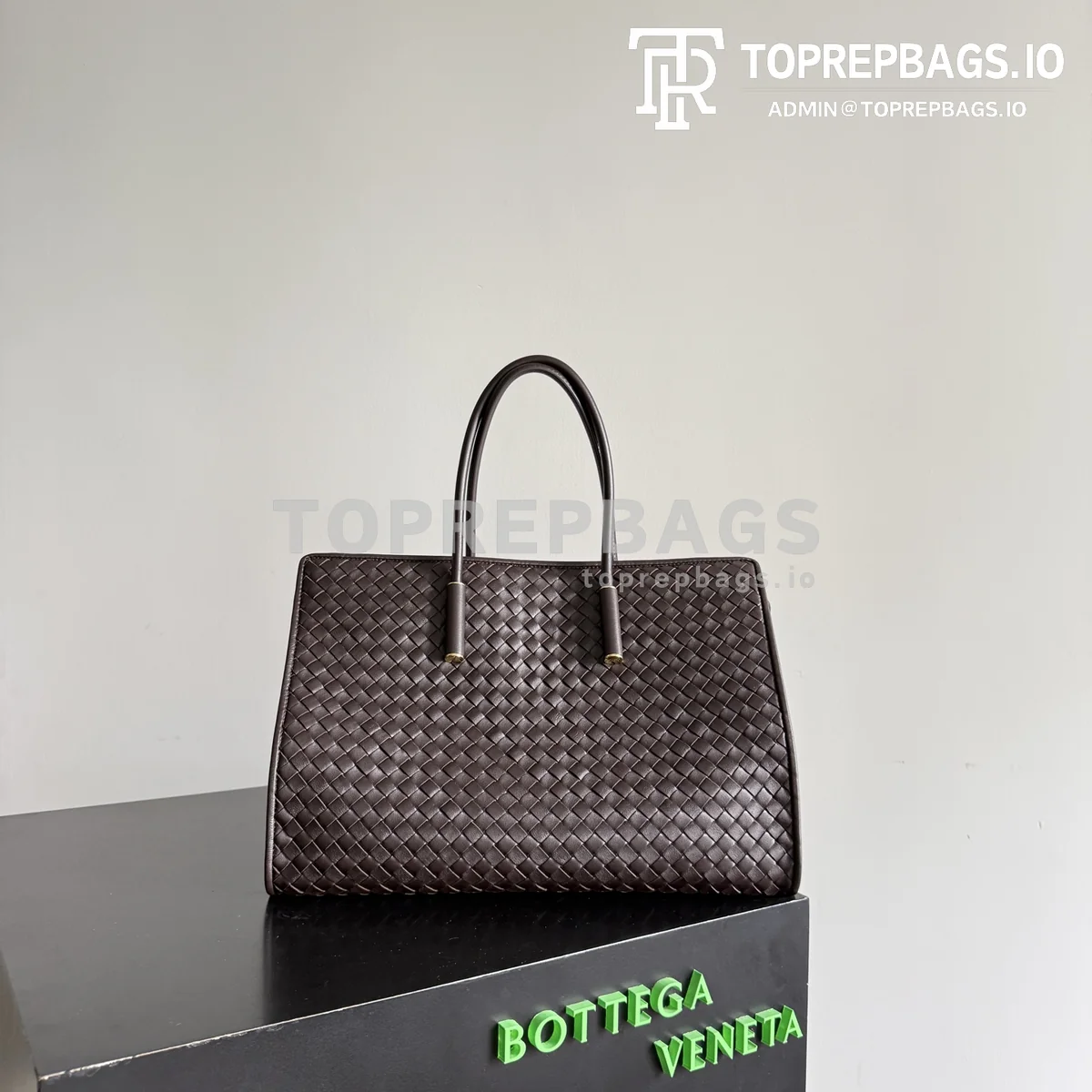 i1774949671835_8238_0_2 Bottega Veneta Barbara in Brown
