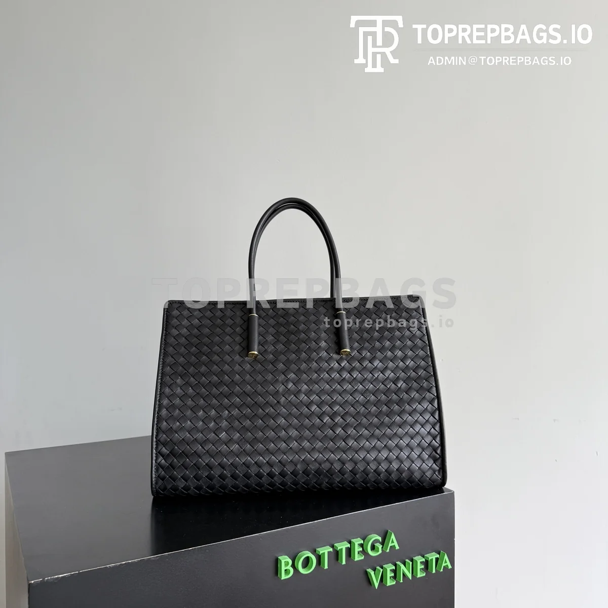 i1774949701946_2503_0_2 Bottega Veneta Barbara in Black