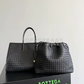 Bottega Veneta Barbara in Black