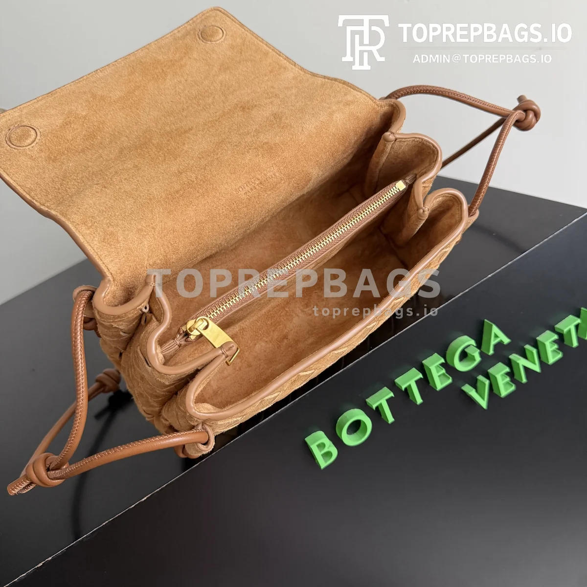 i1776414344365_8626_0_6 Bottega Veneta Notturno in Brown