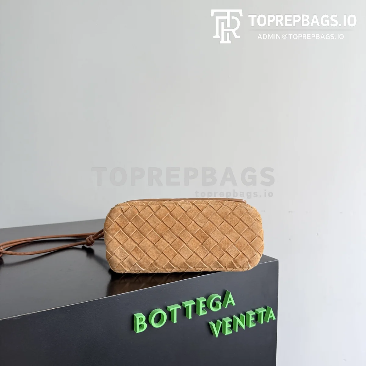 i1776414344418_6301_0_3 Bottega Veneta Notturno in Brown