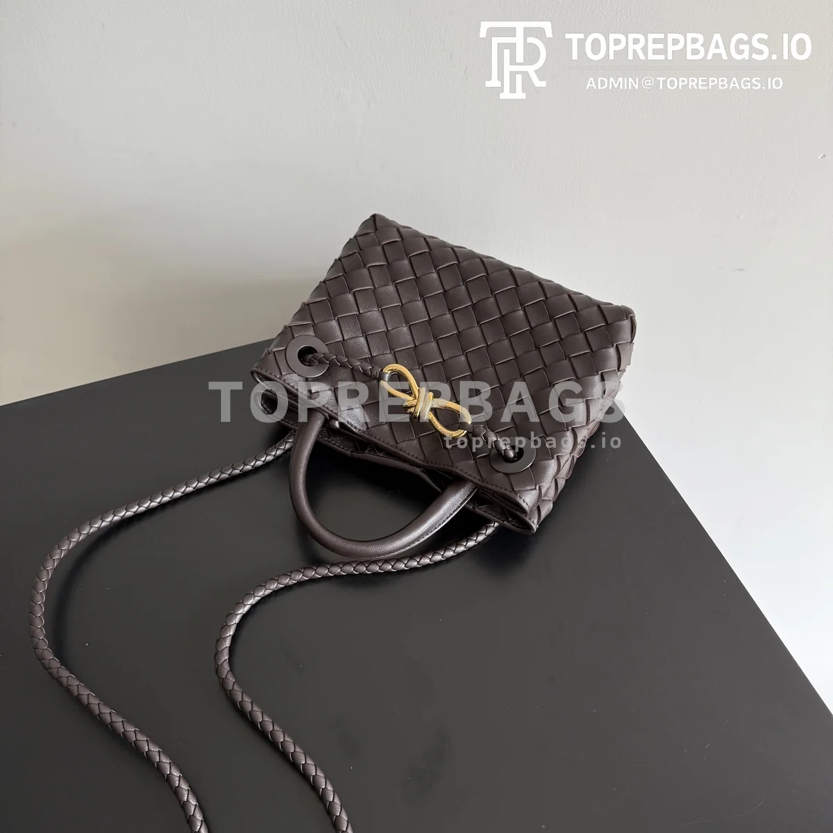 i1776681752285_1920_0_5 Bottega Veneta Andiamo Mini in Brown