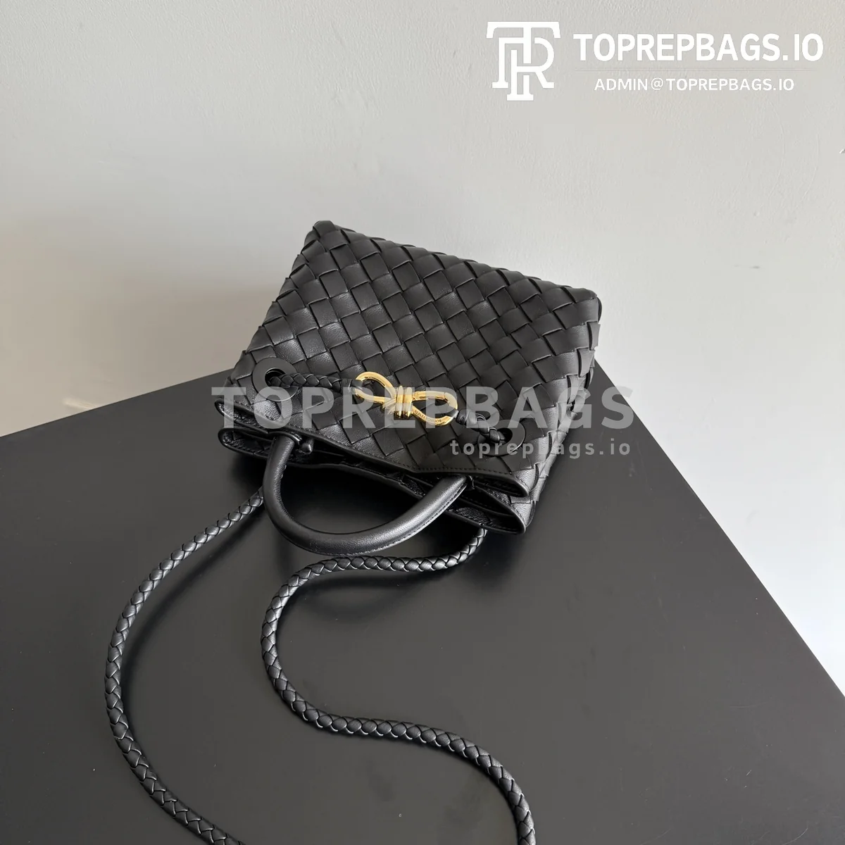 i1776681825137_2260_0_5 Bottega Veneta Mini Andiamo in Black
