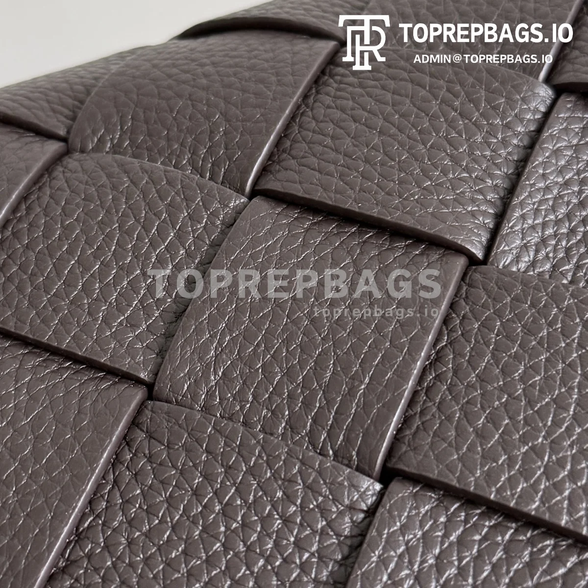 i1777712386924_3713_0_5 Bottega Veneta Diago in Brown